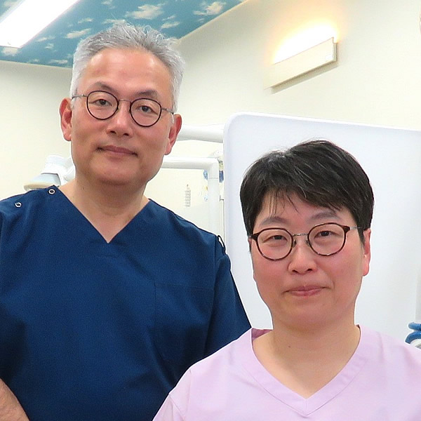 かわた歯科クリニック 院長 川田 芳樹 副院長 川田 真紀