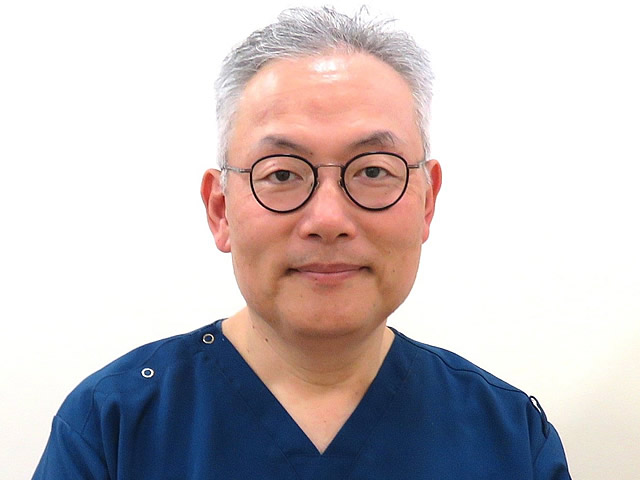 院長 川田 芳樹